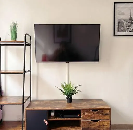Cosy Centre De شقة